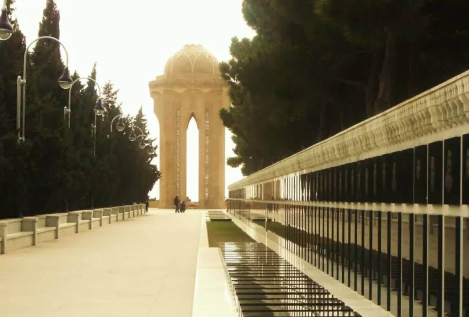 Visit Martyrs’ Lane – A Historic Tribute in the Heart of Baku