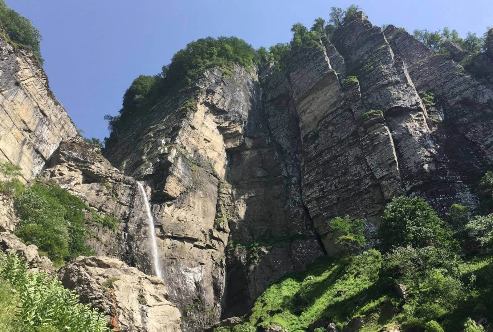 Explore the Scenic Beauty of Laza Village in Gabala – A Hidden Gem in Azerbaijan