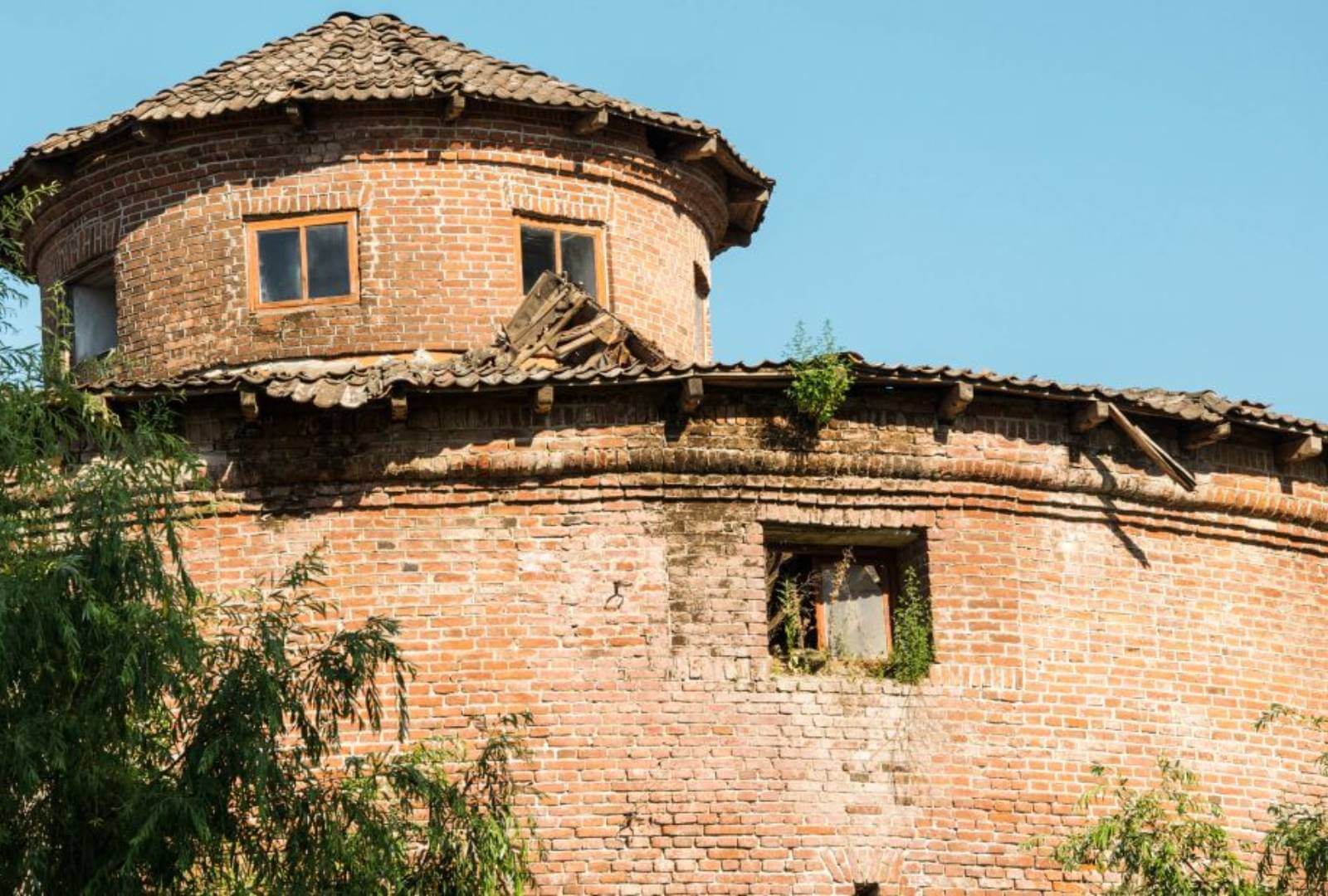 Explore the History of Stalin's Prison in Lankaran, Azerbaijan: A Legacy of the Soviet Era