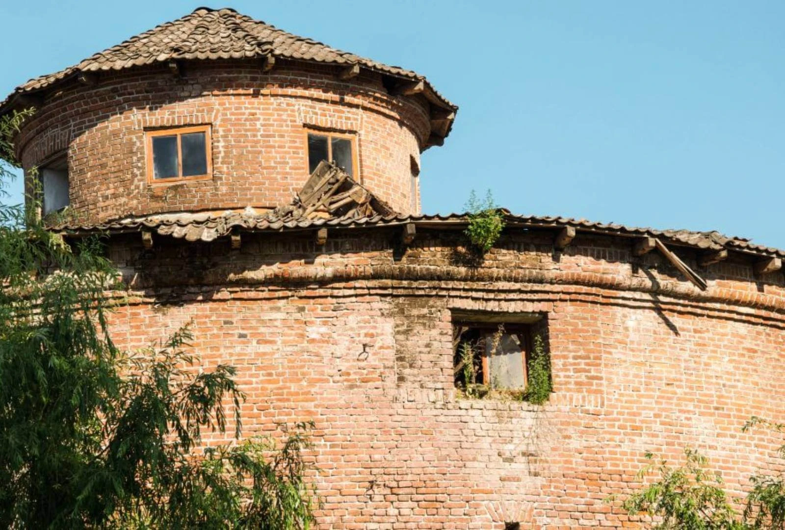 Explore the History of Stalin's Prison in Lankaran, Azerbaijan: A Legacy of the Soviet Era
